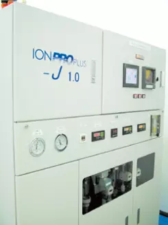 標準型超純水システム「スーパーイオンプロプラス」